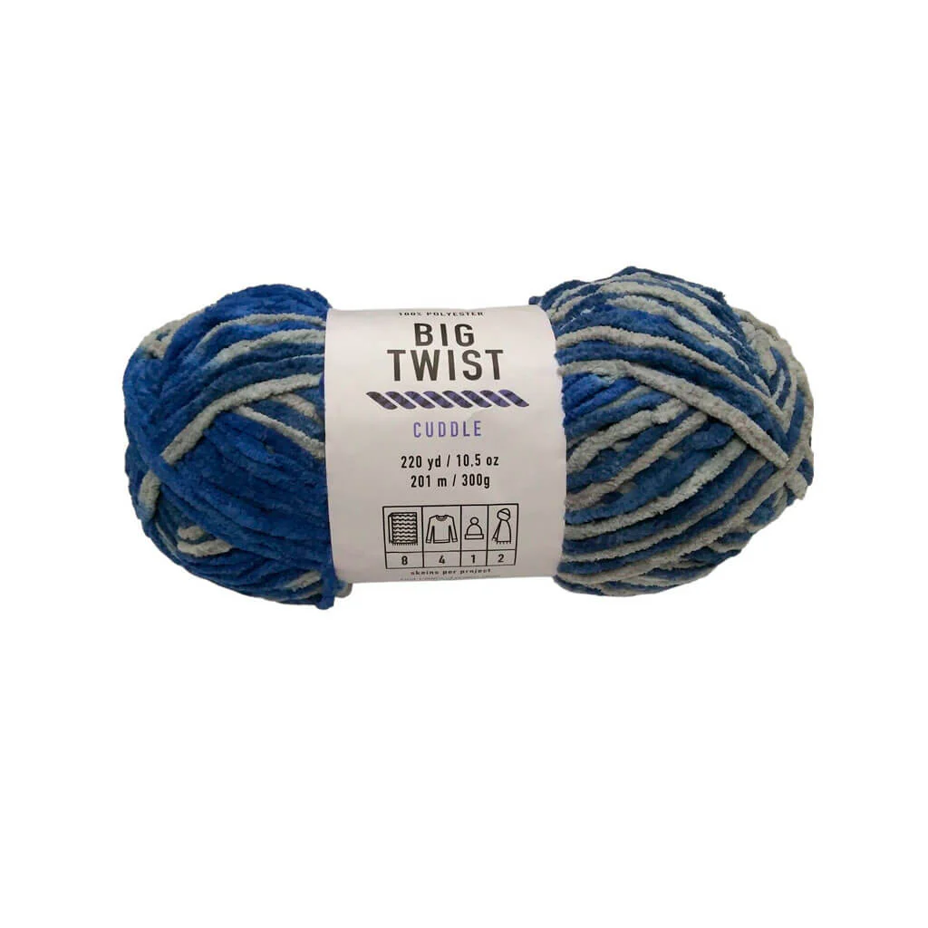 Super Bulky Cuddle Polyester 220yd 10.5oz Blue Variegated