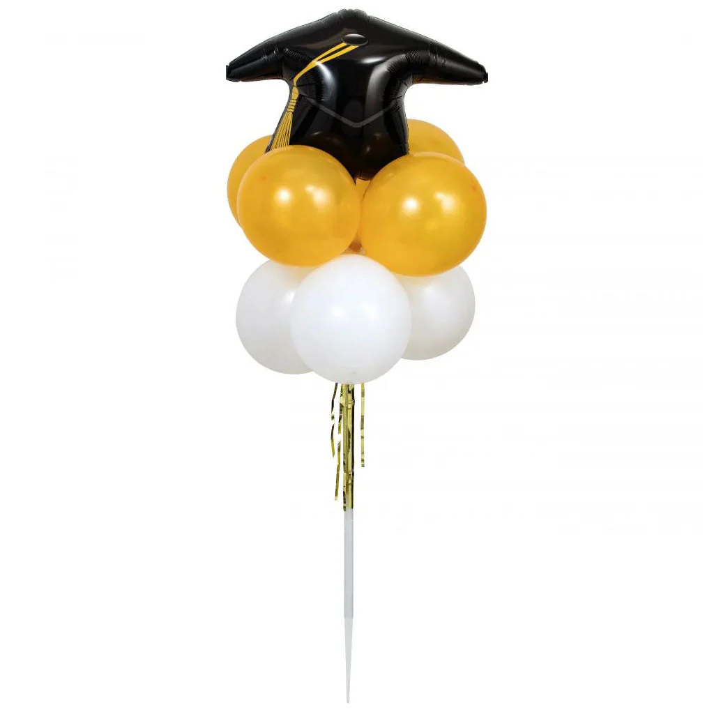 Grad Decor Balloon Yard Cluster
